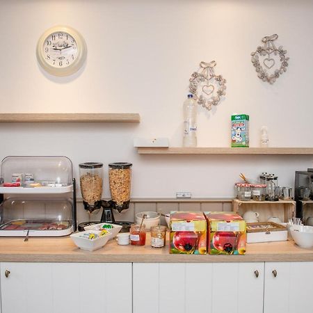 B&B De Fruithoeve Hoeselt Exteriér fotografie