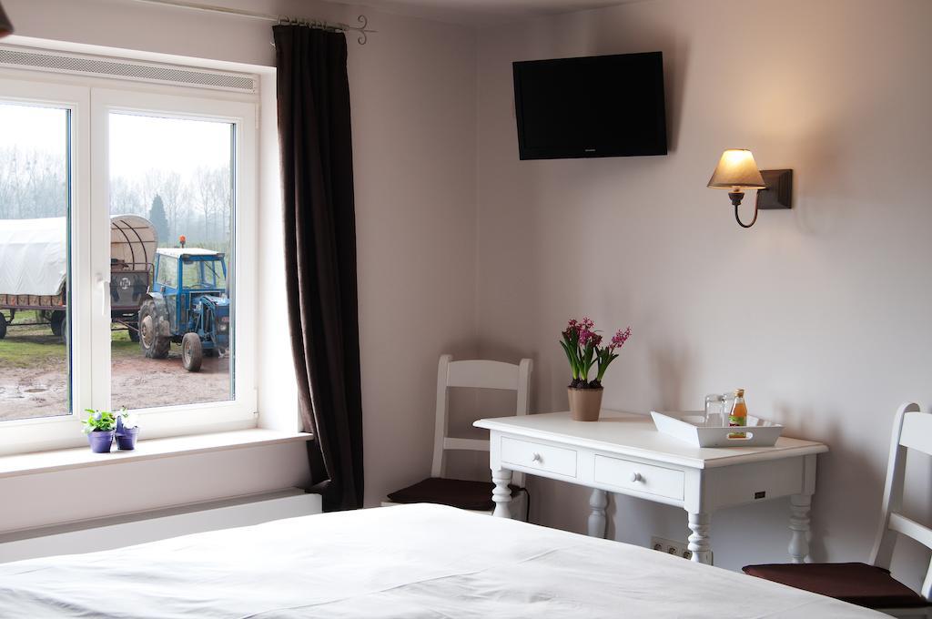 B&B De Fruithoeve Hoeselt Pokoj fotografie